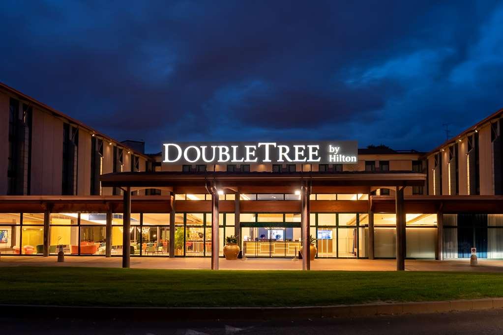 ホテル Doubletree By Hilton Milan Malpensa ソルビアーテ・オローナ エクステリア 写真